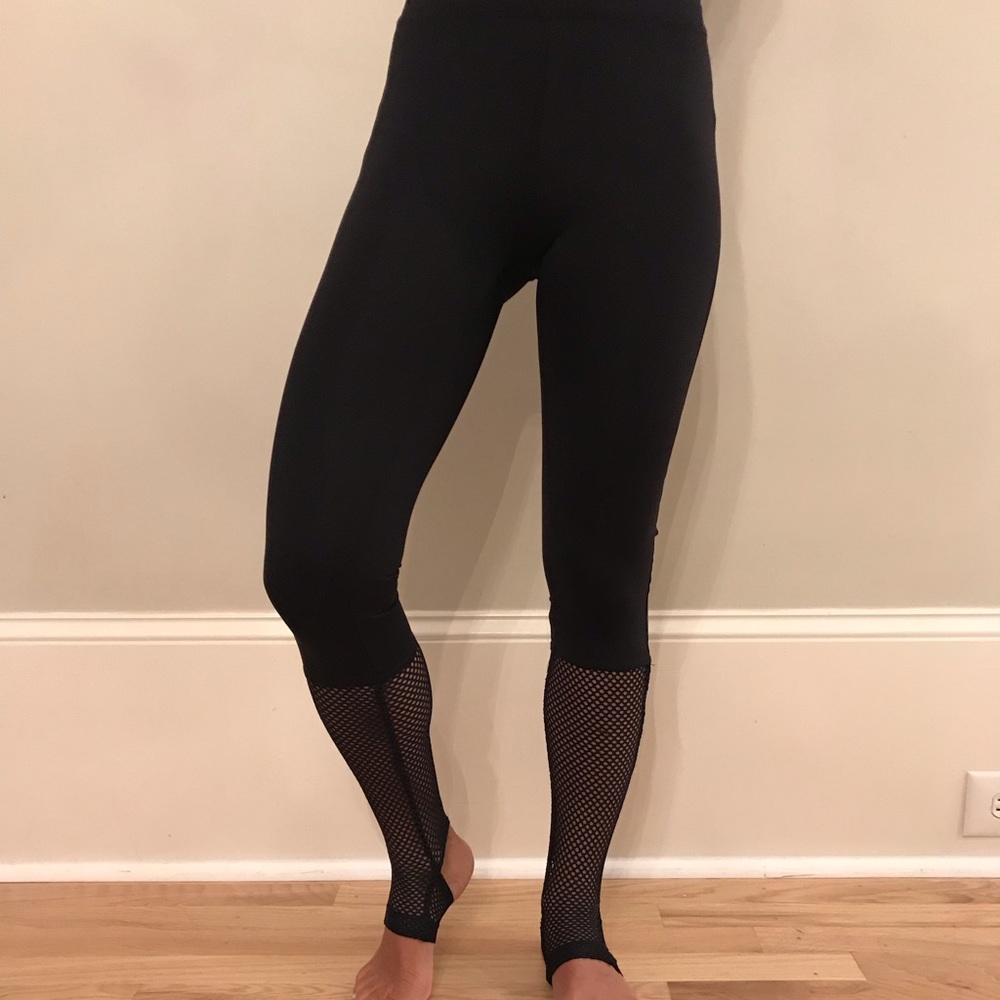 Koral stirrup leggings